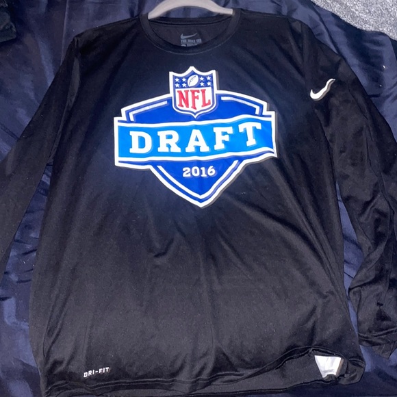 The Nike Tee- dri-fit-NFL-2016-Draft- larg - Picture 2 of 5